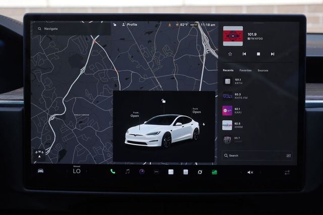 2021 Tesla Model S Long Range - 23085030 - 38