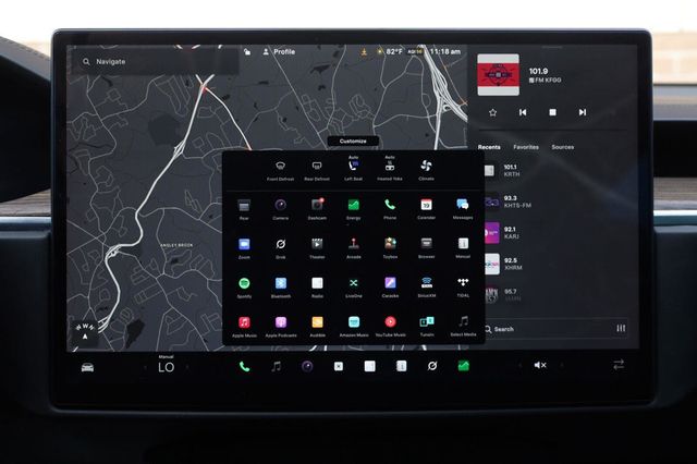 2021 Tesla Model S Long Range - 23085030 - 41