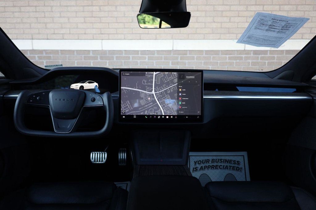 Tesla Model S photo 30