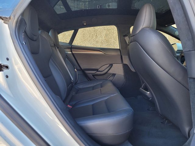 2021 Tesla Model S Long Range AWD - 22941135 - 24