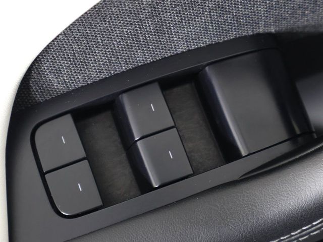 2021 Tesla Model S Long Range AWD - 23006044 - 40