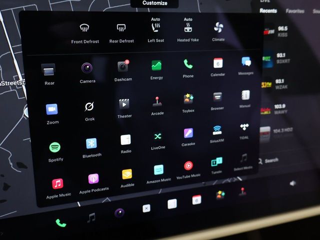 2021 Tesla Model S Long Range AWD - 23006044 - 48