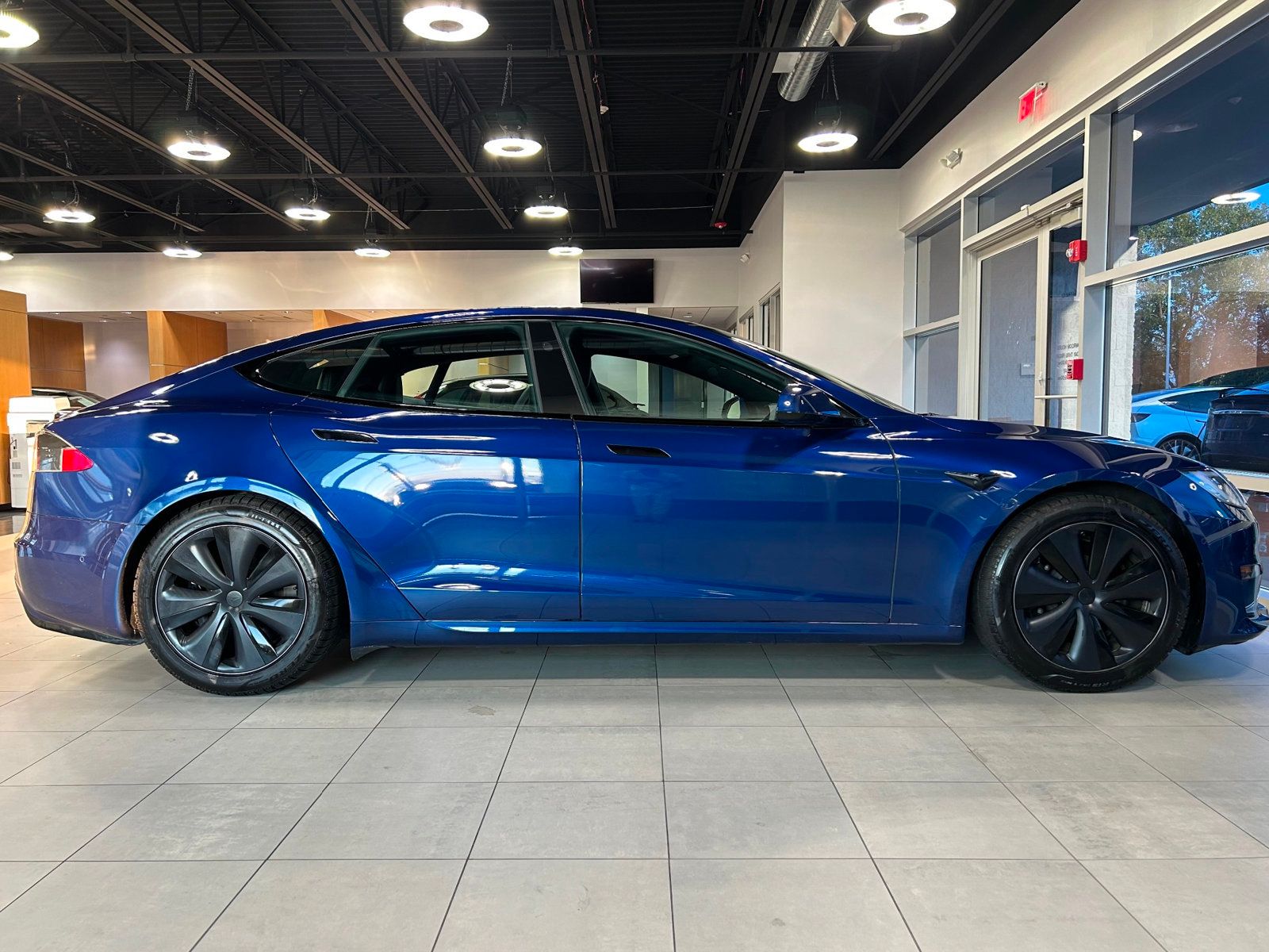 2021 Tesla Model S Long Range AWD photo 15