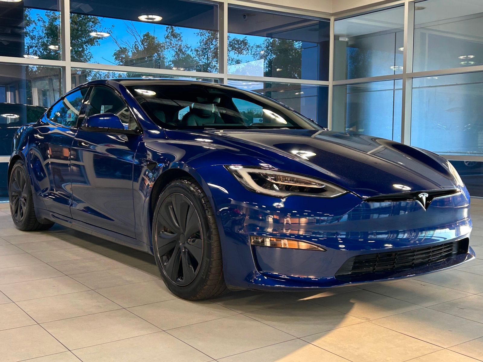 2021 Tesla Model S Long Range AWD photo 6