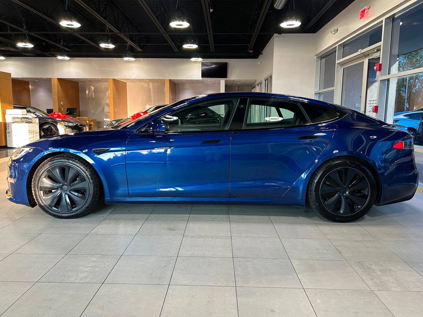 2021 Tesla Model S Long Range AWD photo 7