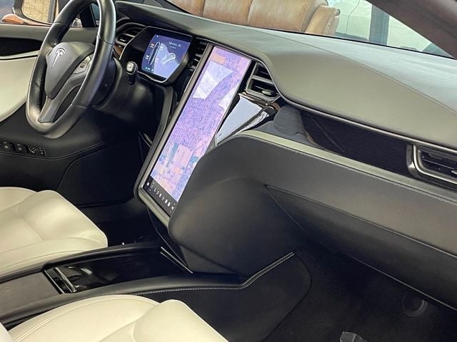 2021 Tesla Model S Long Range Plus AWD - 22988408 - 23