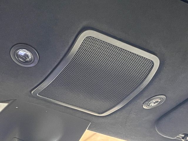 2021 Tesla Model S Long Range Plus AWD - 22988408 - 45