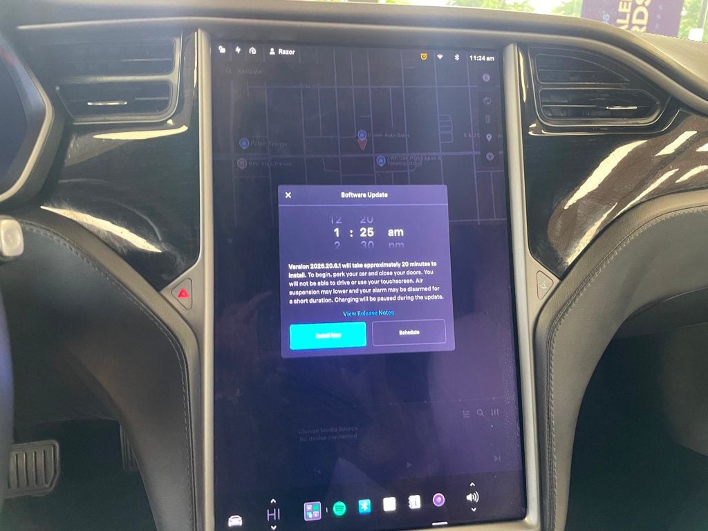 2021 Tesla Model S Long Range Plus AWD - 23061402 - 22