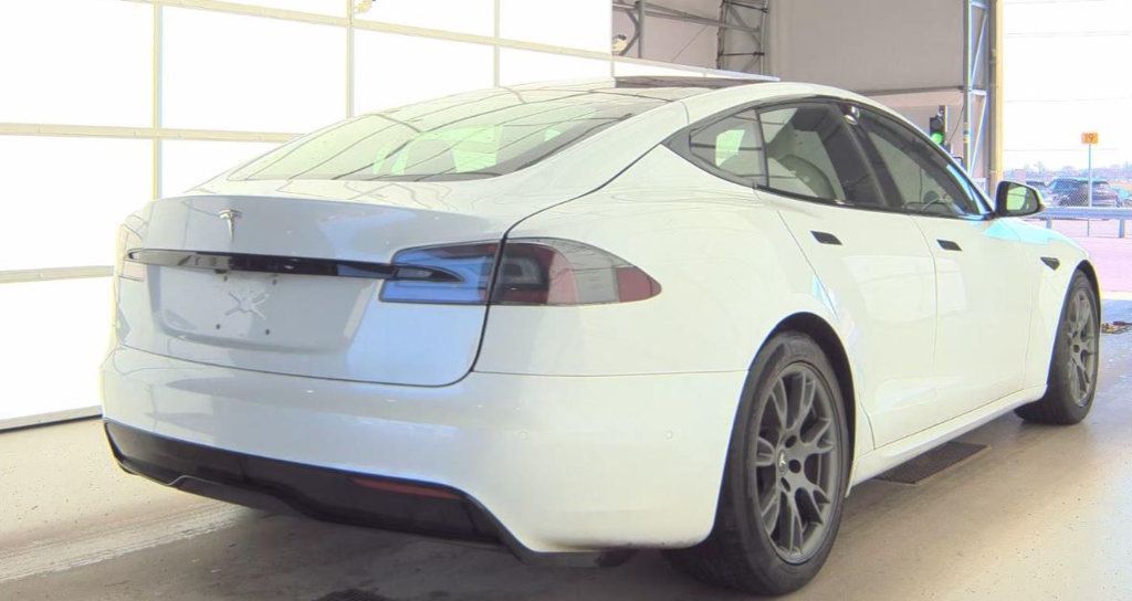 2021 Tesla Model S Long Range Plus AWD - 23008578 - 1