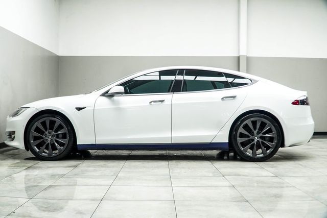 2021 Tesla Model S Long Range Plus AWD - 23007810 - 9