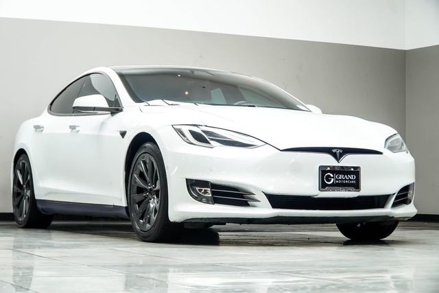 2021 Tesla Model S Long Range Plus AWD - 23007810 - 3