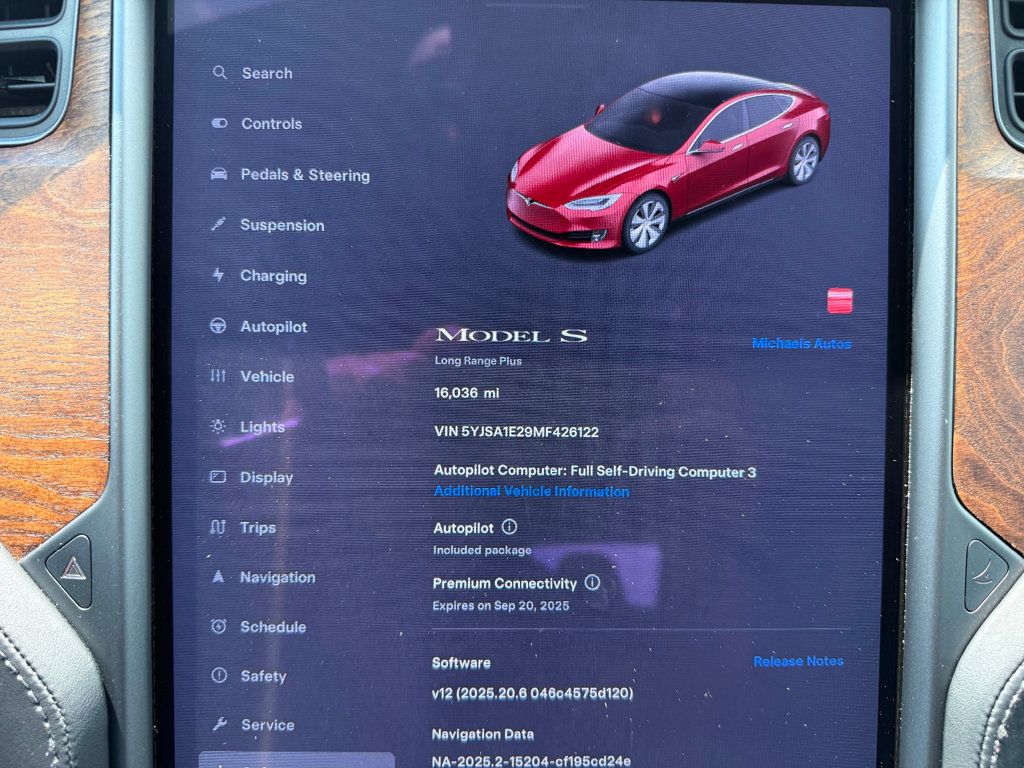 2021 Tesla Model S Long Range Plus AWD photo 13