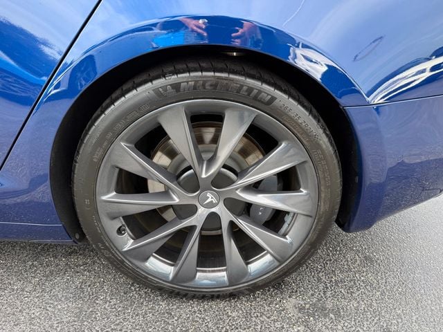 2021 Tesla Model S Long Range Plus AWD - 23040336 - 36