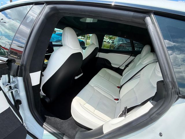 2021 Tesla Model S **MODEL S PLAID**WHITE ON WHITE INTERIOR**21" WHEELS** - 23019869 - 23