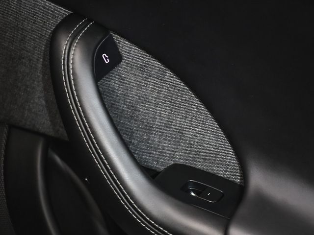 2021 Tesla Model S Plaid - 22957354 - 16