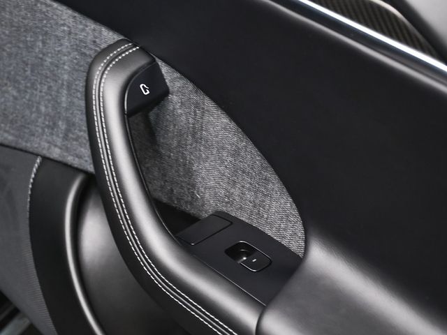 2021 Tesla Model S Plaid - 22957354 - 20