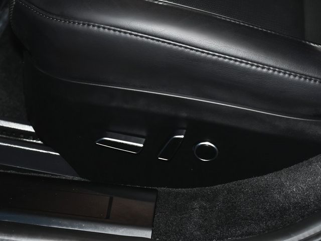 2021 Tesla Model S Plaid - 22957354 - 42