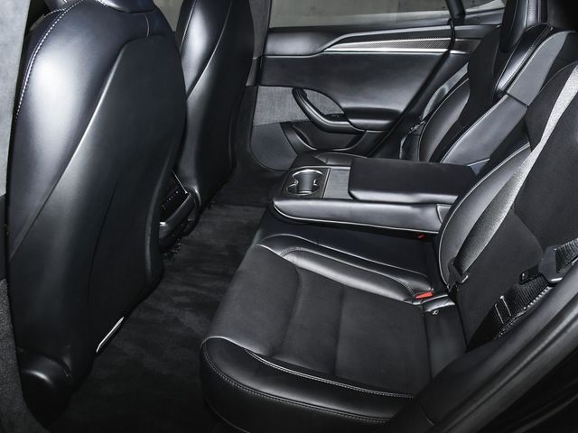 2021 Tesla Model S Plaid - 22957354 - 45