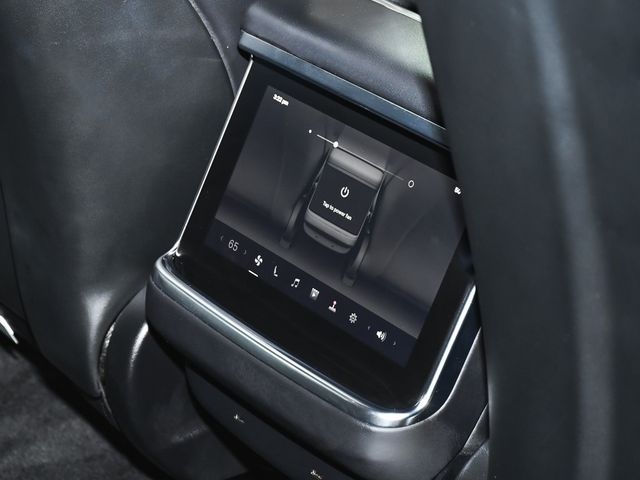 2021 Tesla Model S Plaid - 22957354 - 46