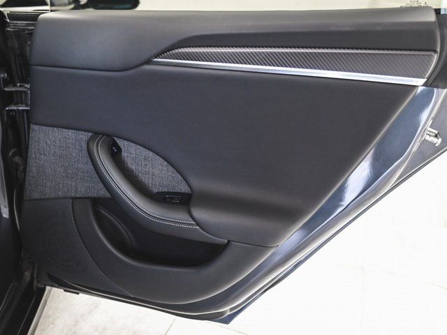 2021 Tesla Model S Plaid - 22925347 - 10