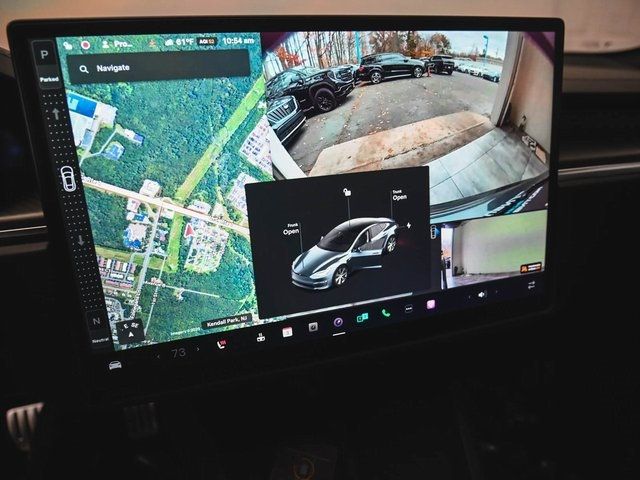 2021 Tesla Model S Plaid - 22925347 - 14