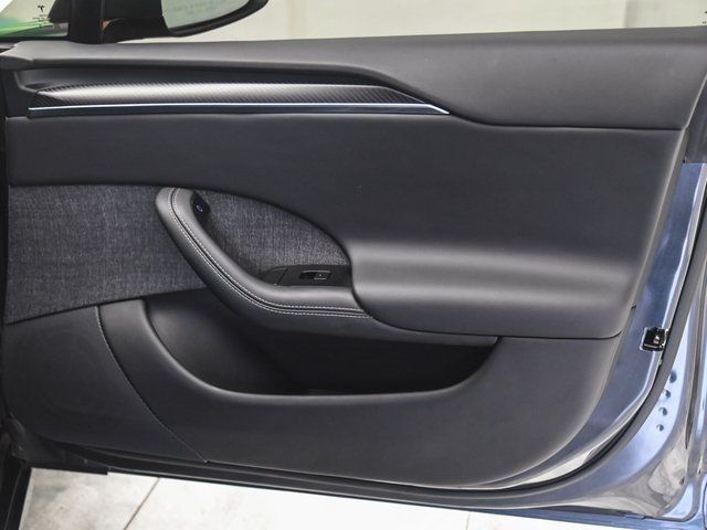 2021 Tesla Model S Plaid - 22925347 - 8