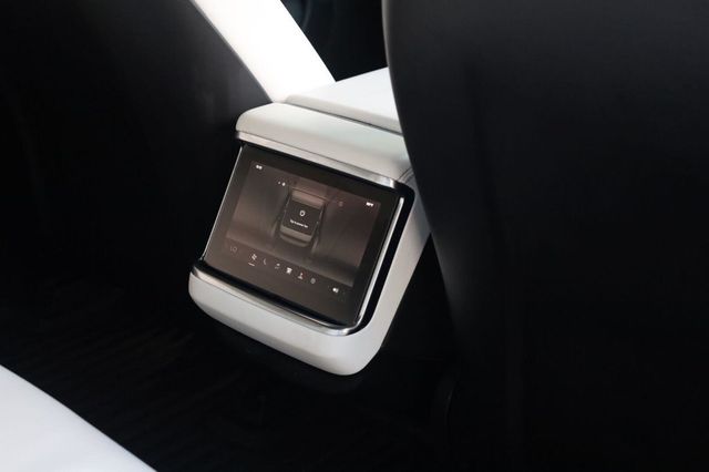 2021 Tesla Model S Plaid - 23079128 - 26