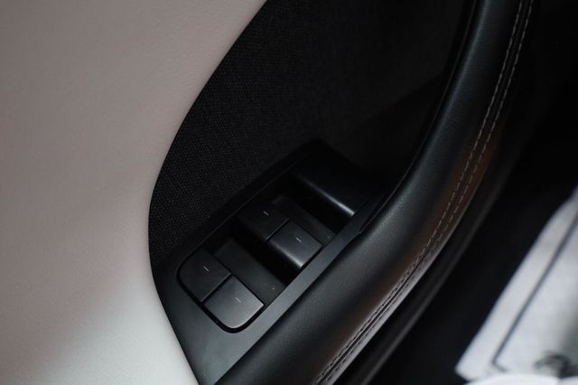 2021 Tesla Model S Plaid - 23079128 - 35