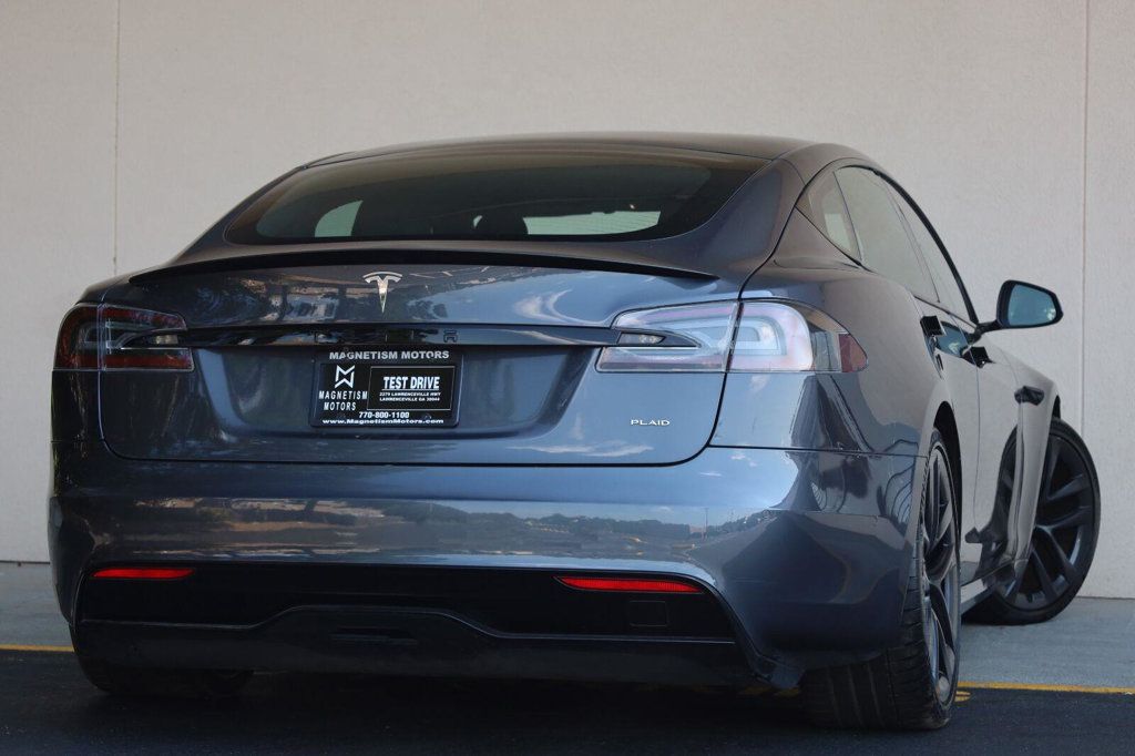 Tesla Model S photo 10