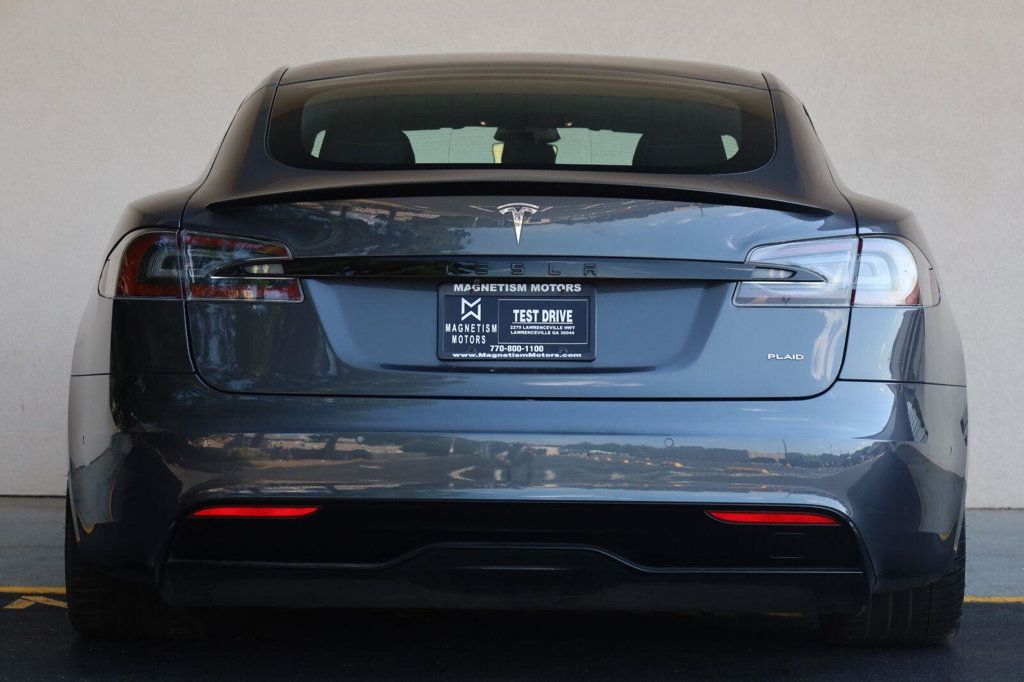 Tesla Model S photo 11