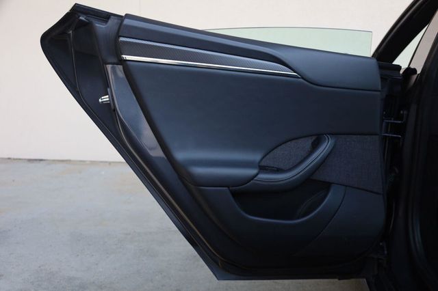 2021 Tesla Model S Plaid - 23085031 - 19