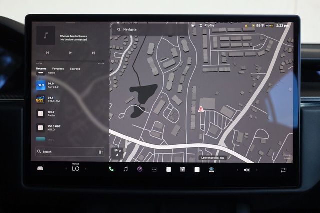 2021 Tesla Model S Plaid - 23085031 - 37