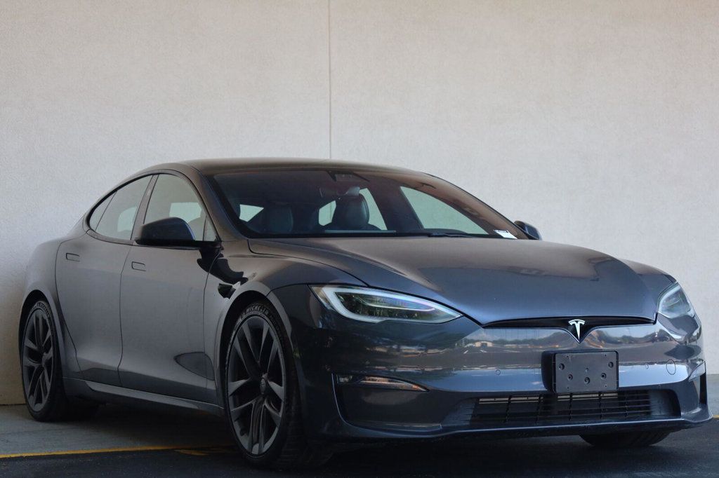 Tesla Model S photo 7