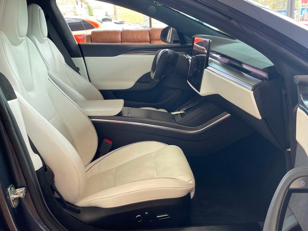 2021 Tesla Model S Plaid AWD - 23046526 - 23