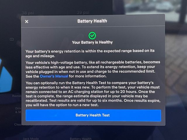 2021 Tesla Model S Plaid AWD - 23046526 - 35