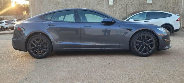 2021 Tesla Model S Plaid AWD - 22765532 - 12