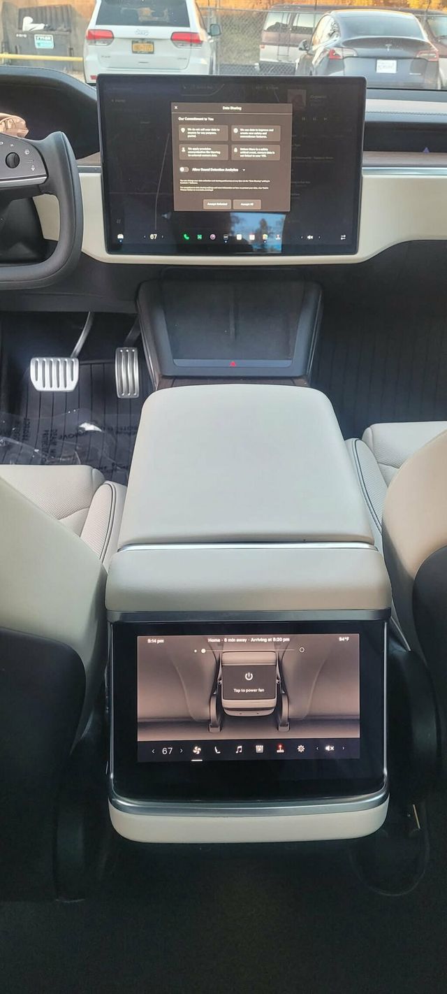 2021 Tesla Model S Plaid AWD - 22765532 - 22