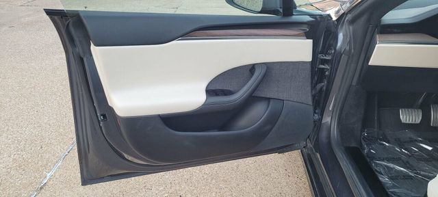 2021 Tesla Model S Plaid AWD - 22765532 - 33