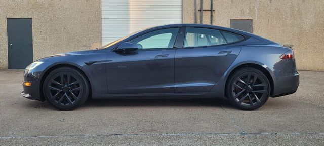 2021 Tesla Model S Plaid AWD - 22765532 - 4