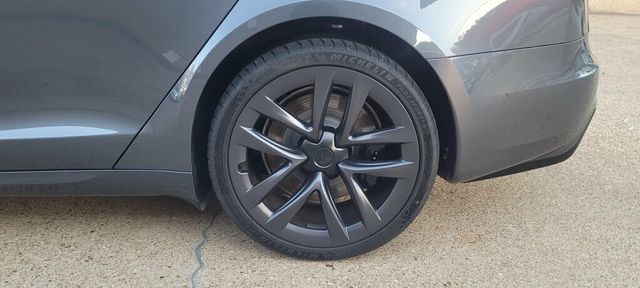 2021 Tesla Model S Plaid AWD - 22765532 - 6