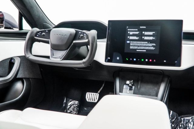 2021 Tesla Model S Plaid AWD - 22903135 - 18