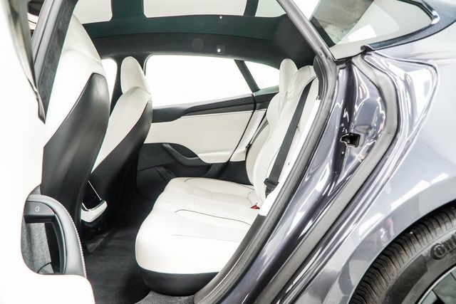 2021 Tesla Model S Plaid AWD - 22903135 - 33