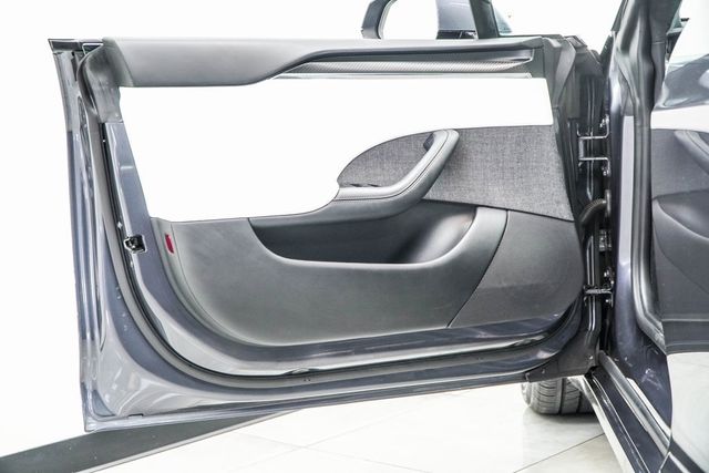 2021 Tesla Model S Plaid AWD - 22903135 - 35