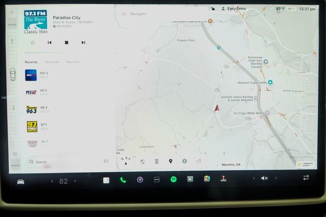 2021 Tesla Model S Plaid AWD - 22955161 - 24