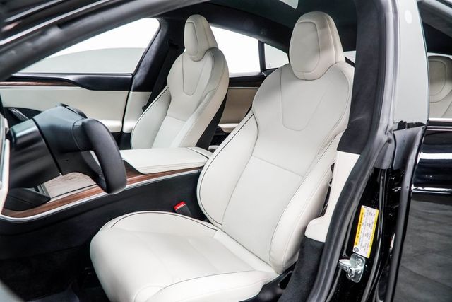 2021 Tesla Model S Plaid AWD - 22955161 - 32