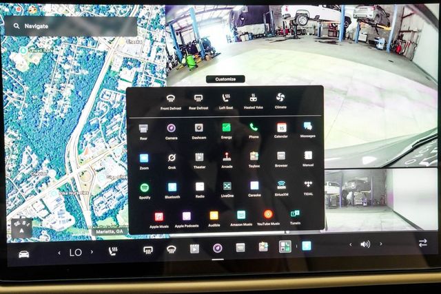 2021 Tesla Model S Plaid AWD - 23038579 - 29