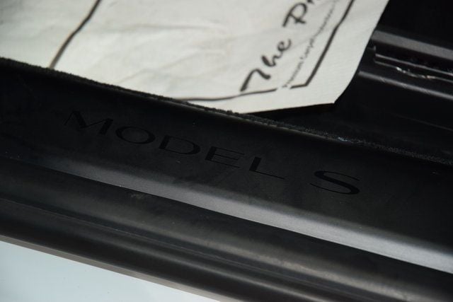 2021 Tesla Model S Plaid AWD - 22971566 - 36