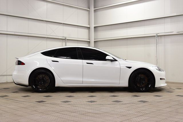 2021 Tesla Model S Plaid AWD - 22971566 - 8