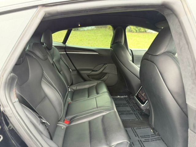 2021 Tesla Model S Plaid AWD - 22994535 - 19