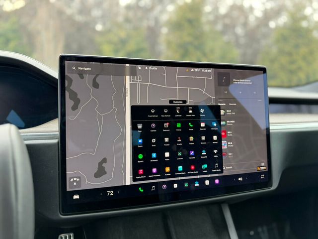 2021 Tesla Model S Plaid AWD - 22994535 - 28